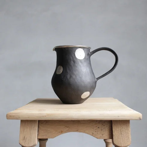 Pitcher / Ginsai _ Dots/Black
