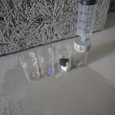 Freestanding syringe