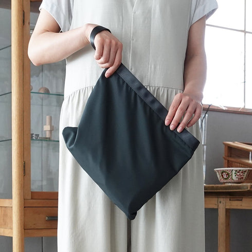 leaf handle pouch _ no.2 / nylon twill