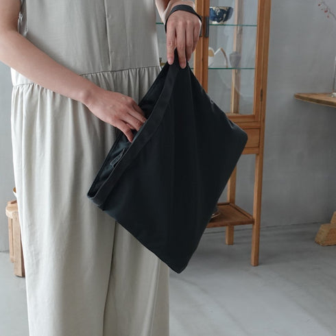 leaf handle pouch _ no.3 / nylon twill