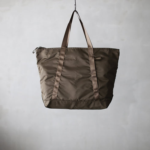 leaf travel tote _ no.2 / nylon twill